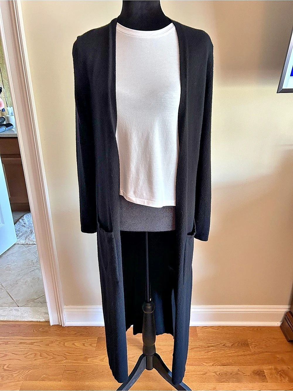 Theory 100% Cashmere Open Front Cardigan in Black Size Small